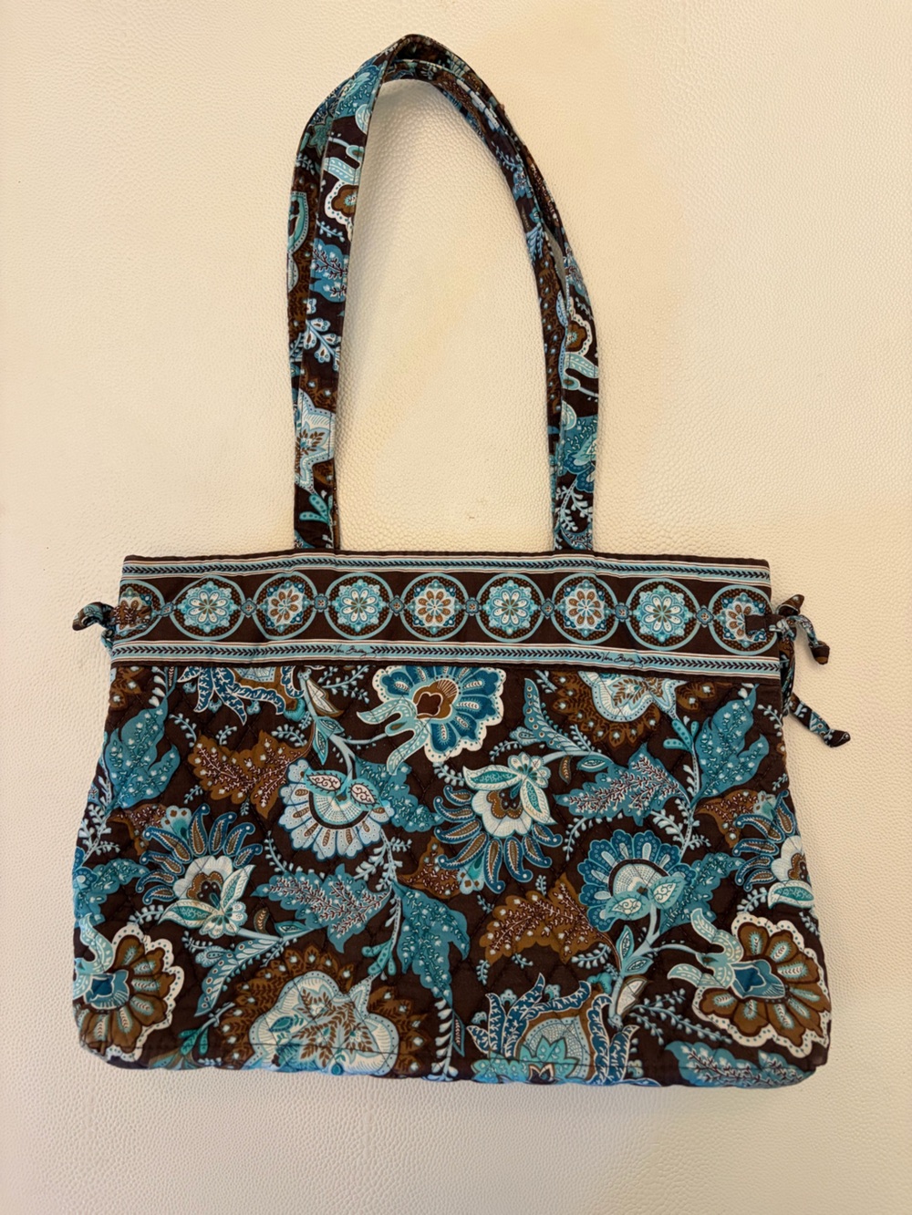 Vera Bradley Quilted Floral Purse Bag in Java Blue pattern- 14x10in